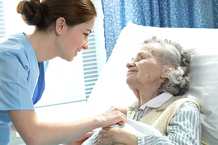 Сиделки по уходу за больным после инсульта Подбор сиделки по уходу за больным после инсульта